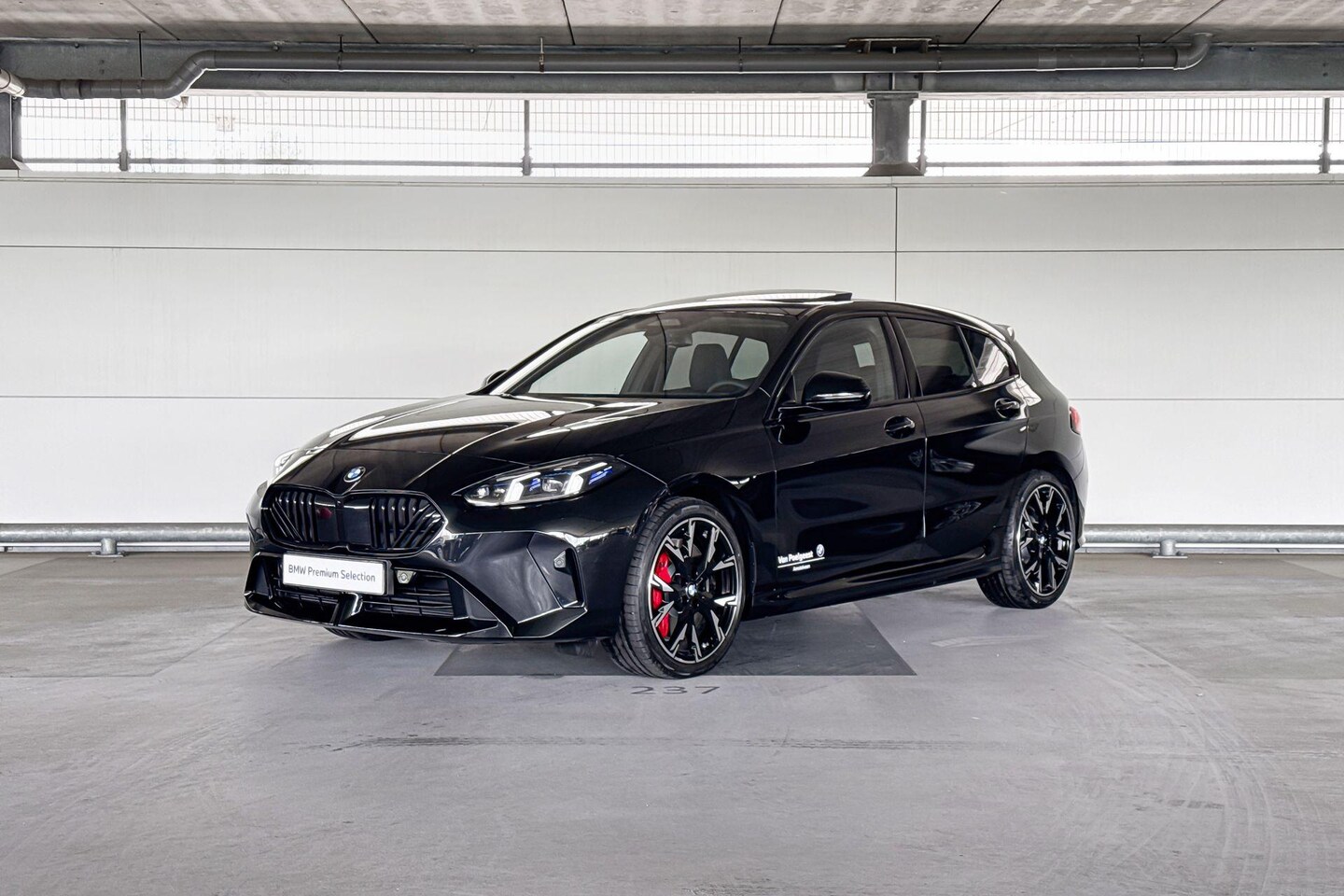 BMW 1-serie - 120 | M Sportpakket Pro | Premium Pack | Huisselectie - AutoWereld.nl