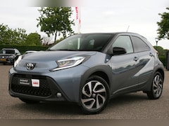 Toyota Aygo X - 1.0 VVT-i S-CVT Envy / two-tone / pdc / camera / led