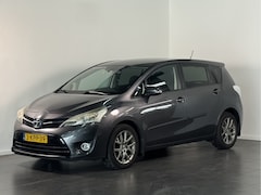 Toyota Verso - 1.8 VVT-i Business | Stoelverwarming | Trekhaak | Navigatie |