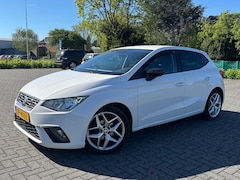 SEAT Ibiza - 1.0 TSI FR Business Intense | Cruise control | Climate control | Camera achter | Carplay |