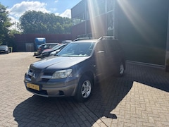 Mitsubishi Outlander Sport - 2.0 Invite+