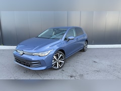 Volkswagen Golf - Life Edition eHybrid | 'App-Connect' draadloze smartphone integratie | Achterbank in ongel