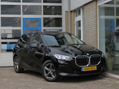 BMW 2-serie Active Tourer - 225e xDrive Camera|CarPlay|Cruise|Navi|Stoel verw.|Clima|DAB+