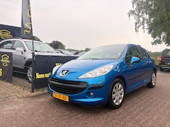 Peugeot 207 - 1.4 VTi Cool 'n Blue AIRCO, ELEKT, CRUISE, LAGE KM/NAP MULTIMEDIA , MET NIEUWE APK