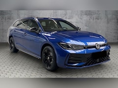 Volkswagen Passat Variant - 1.5 eHybrid R-Line Business | Elek. Trekhaak | Pano | Head-Up | BLISS | Memory | Sfeer | 3