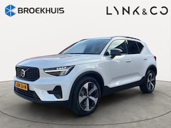 Volvo XC40 - 2.0 B4 Plus Dark | Trekhaak | Stuurwiel+Stoelverwarming | Adapt. Cruise | Apple Carplay/An