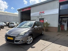 Renault Scénic - 1.4 TCE Parisienne Clima, cruise, pano, pdc achter, trekhaak