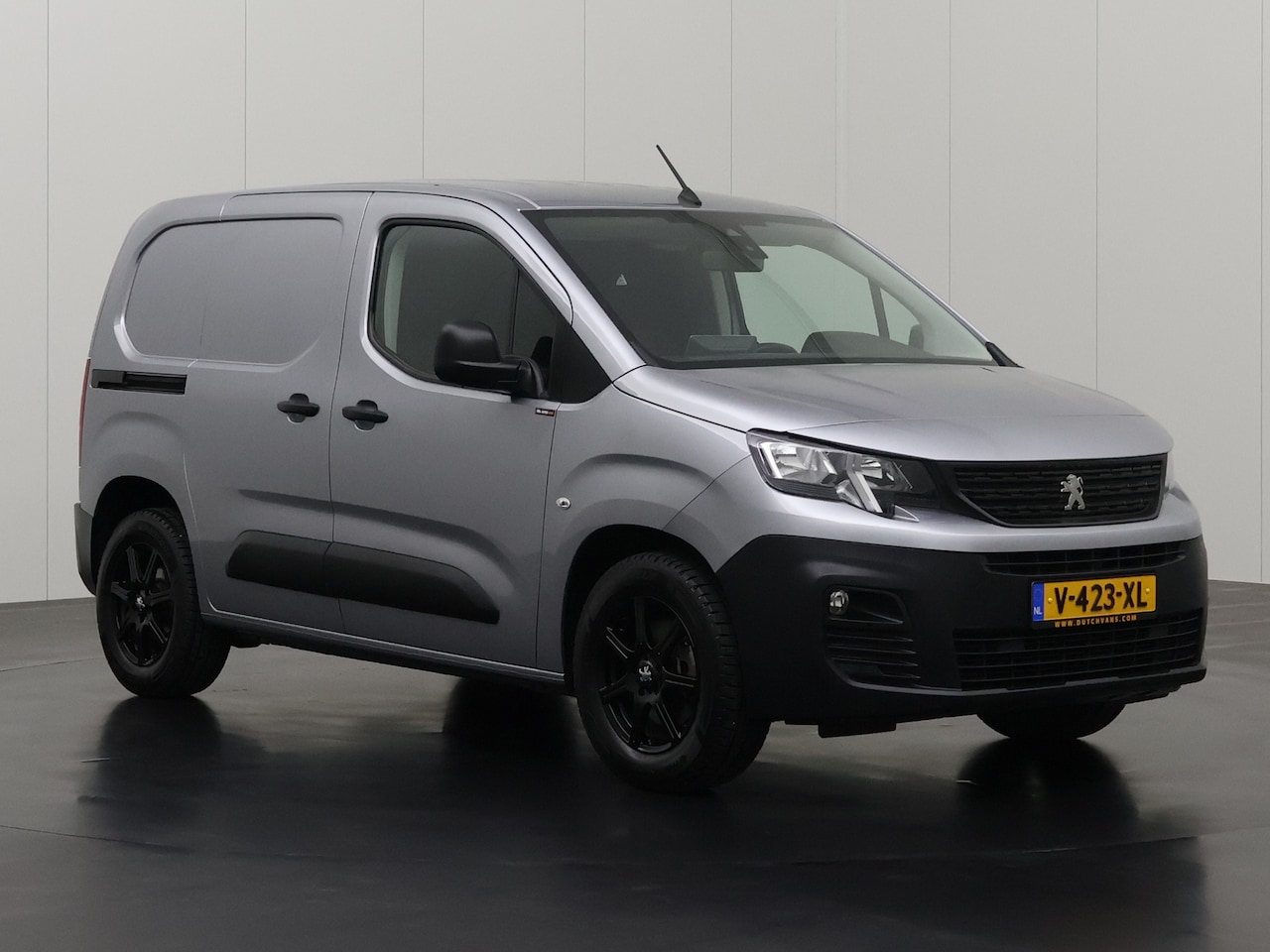Peugeot Partner - 1.6BlueHDI Grip | 3-Zits | Euro 6 | Navigatie | Airco | Cruise - AutoWereld.nl