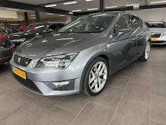SEAT Leon - 1.4 TSI FR half leer led navigatie clima cruise controle lm-velgen elektrische pakket park
