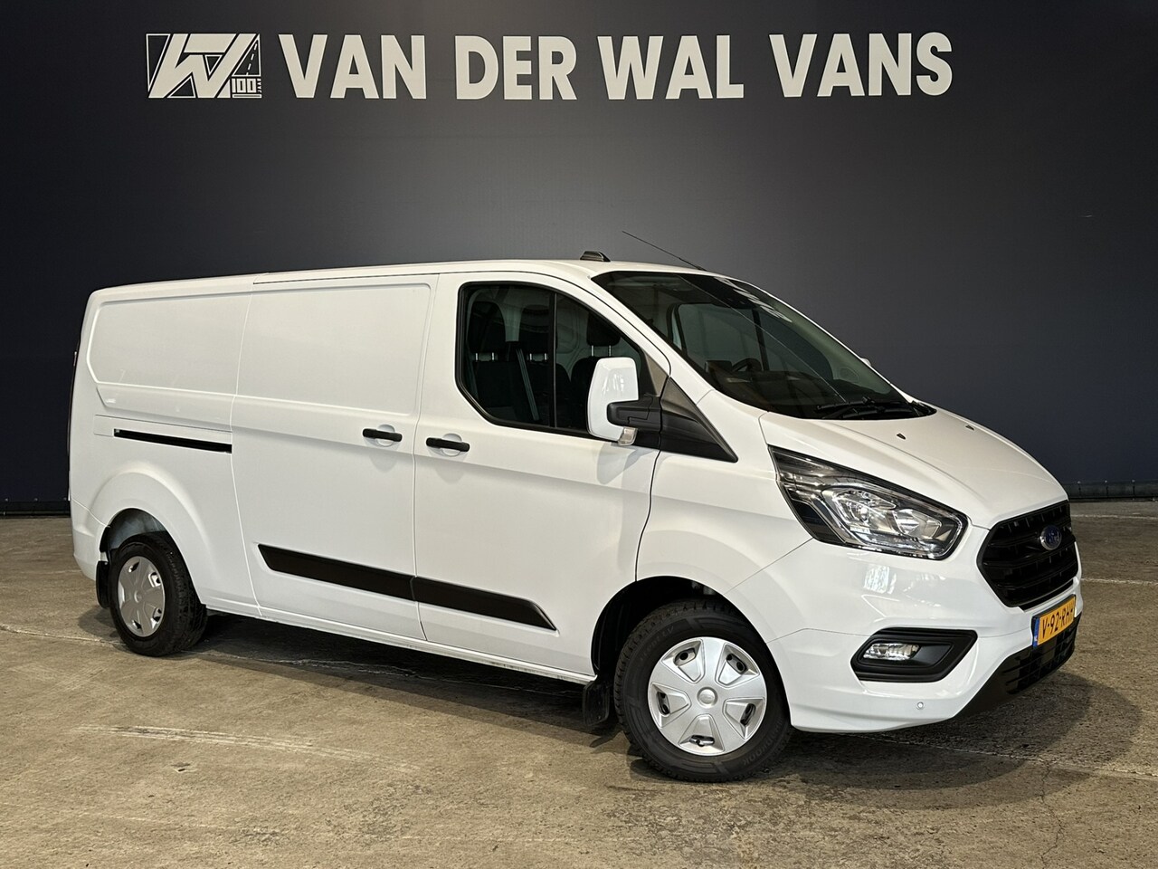 Ford Transit Custom - 2.0 TDCI L2H1 Euro6 Airco | Camera | Navigatie | LED | Apple Carplay Cruisecontrol, Stoelv - AutoWereld.nl