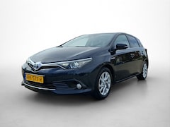 Toyota Auris - 1.8 Hybrid Dynamic Go | Navigatie | Camera | Trekhaak |