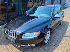 Volvo V70 - 2.5T R-Design LEER / NAVI / YOUNGTIMER
