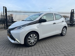 Toyota Aygo - 1.0 VVT-i x Airco Xenon Blue NIEUWE KOPPELING