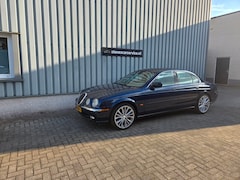 Jaguar S-type - 3.0 V6 Executive 210 dkm met apk tot dec lees tekst