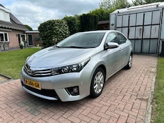 Toyota Corolla - Sedan Automaat Trekhaak