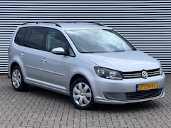 Volkswagen Touran - 1.4 TSI Trendline | AUTOMAAT | AIRCO | CRUISE | RADIO | NIEUWE APK |
