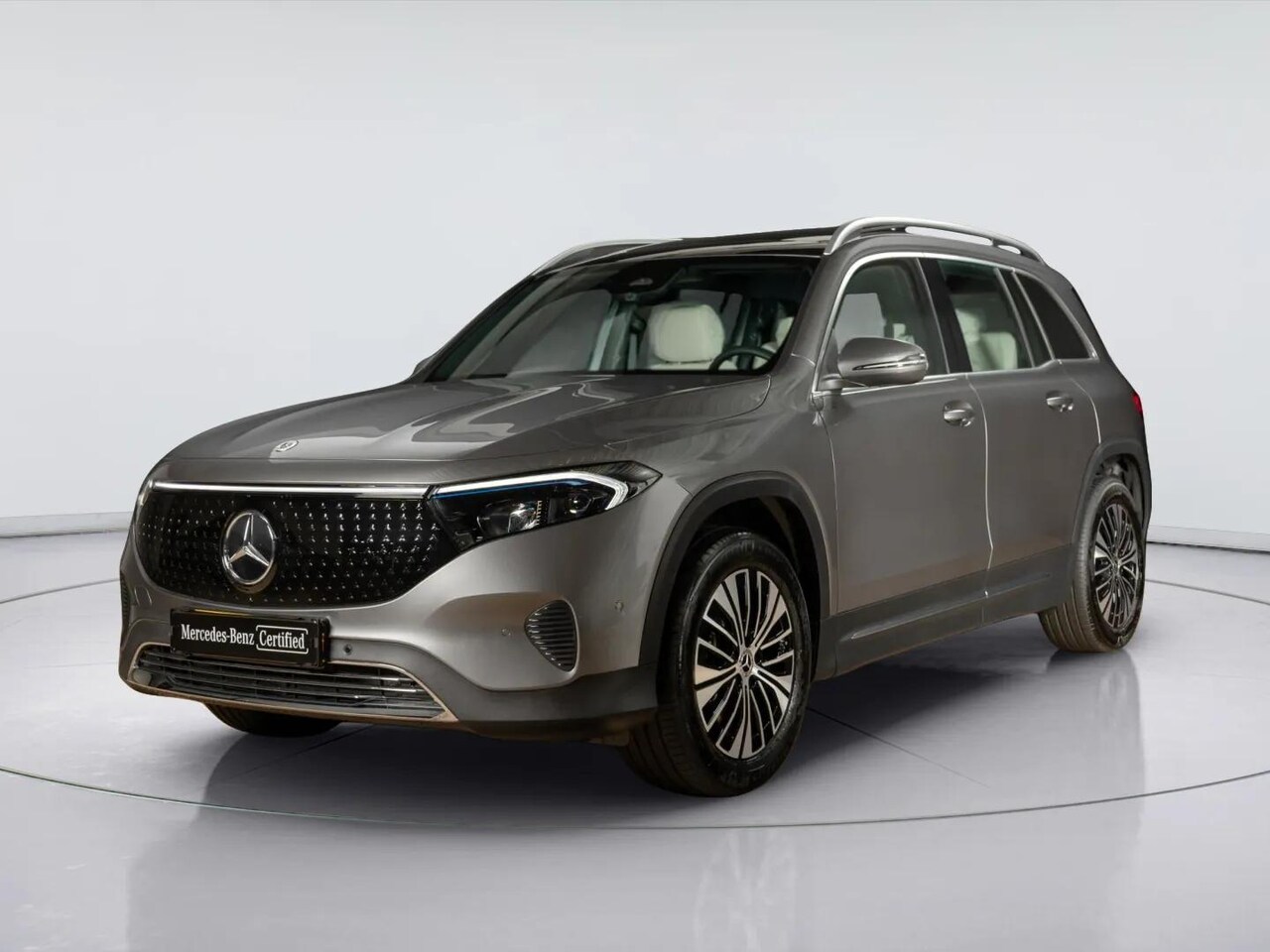 Mercedes-Benz EQB - 250+ Business Solution Luxury Panorama dak - AutoWereld.nl