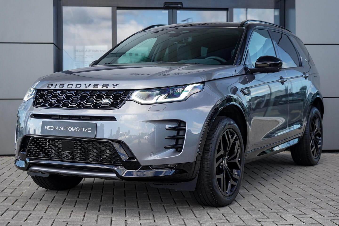 Land Rover Discovery Sport - 1.5 P270e PHEV Business Landmark Edition | Martix LED | Meridian Surround | 5 jaar garanti - AutoWereld.nl
