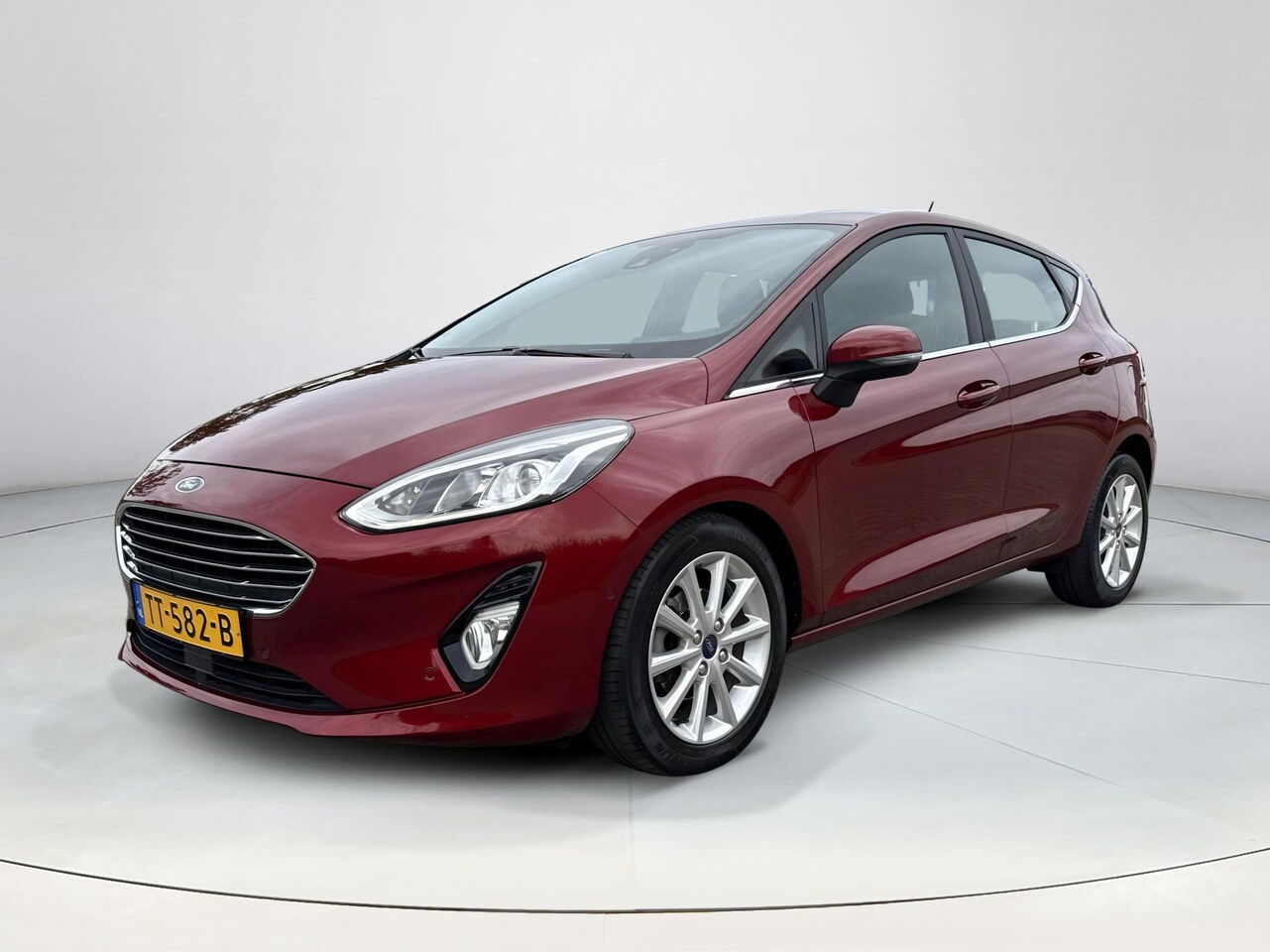 Ford Fiesta - 1.0 EcoBoost Titanium | Trekhaak afn. | B&O | Camera | - AutoWereld.nl