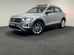Volkswagen T-Roc - 1.5 TSI Style | PANO | NAVI | STOELVERWARMING | ACC |