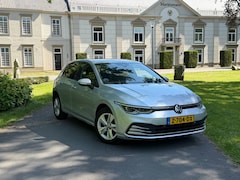 Volkswagen Golf - 1.5 eTSI Automaat | Lane Assist | Stoel Verwarming | Btw