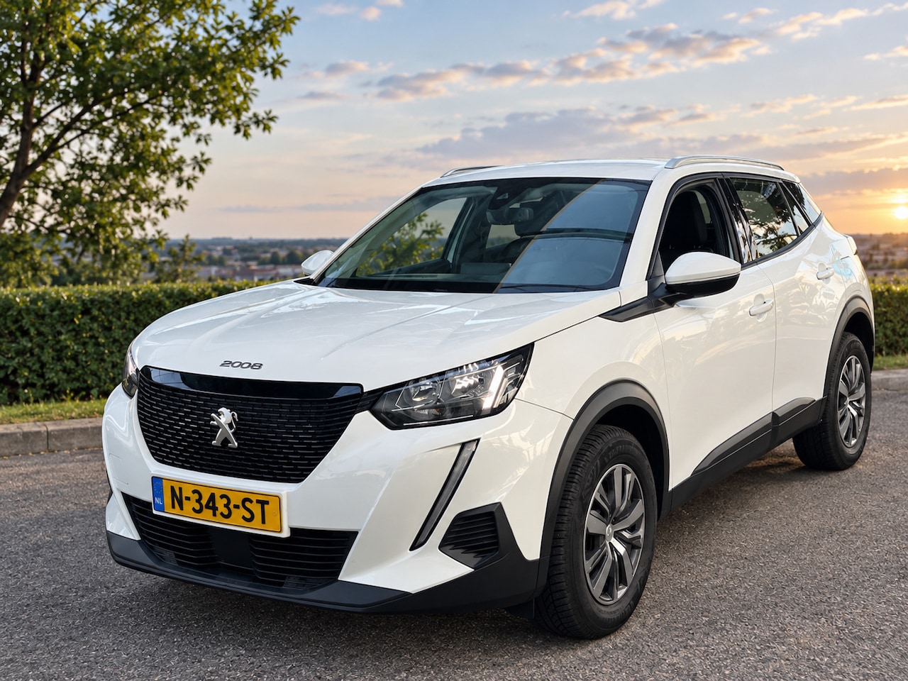 Peugeot 2008 - 1.2 PureTech Active 2021 1e EIG|CARPLAY|NAP - AutoWereld.nl
