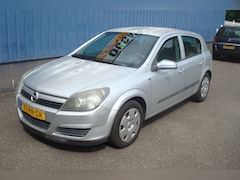 Opel Astra - 1.4 Enjoy 5 deurs, airco. NL auto NAP 210.492
