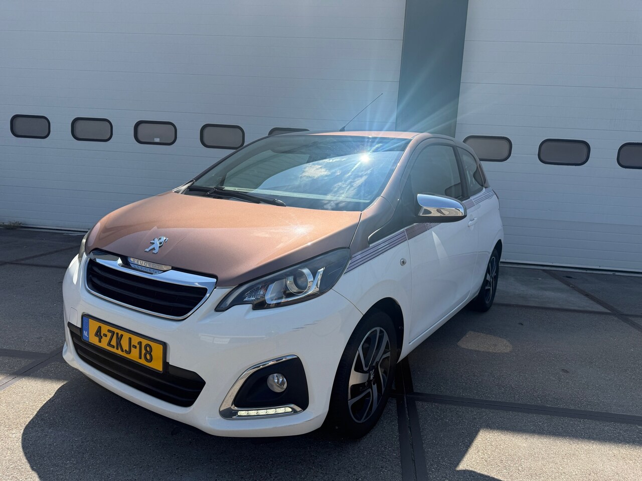 Peugeot 108 - 1.0 e-VTi Allure 1.0 e-VTi Allure - AutoWereld.nl