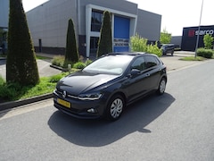 Volkswagen Polo - 1.0 TSI Comfortline Panodak Xenon PDC 100% Onderhouden