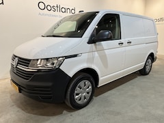 Volkswagen Transporter - 2.0 TDI L1H1 150 PK Automaat / Euro 6 / Schuifdeur L + R / Airco / CarPlay / Cruise Contro