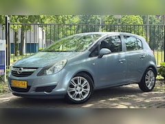 Opel Corsa - 1.2-16V Cosmo