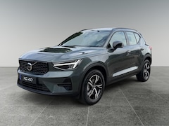 Volvo XC40 - 2.0 B4 Plus Dark