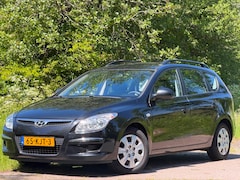 Hyundai i30 CW - 1.6i / APK / GOED ONDERHOUDEN / RIJDT PERFECT / NAP