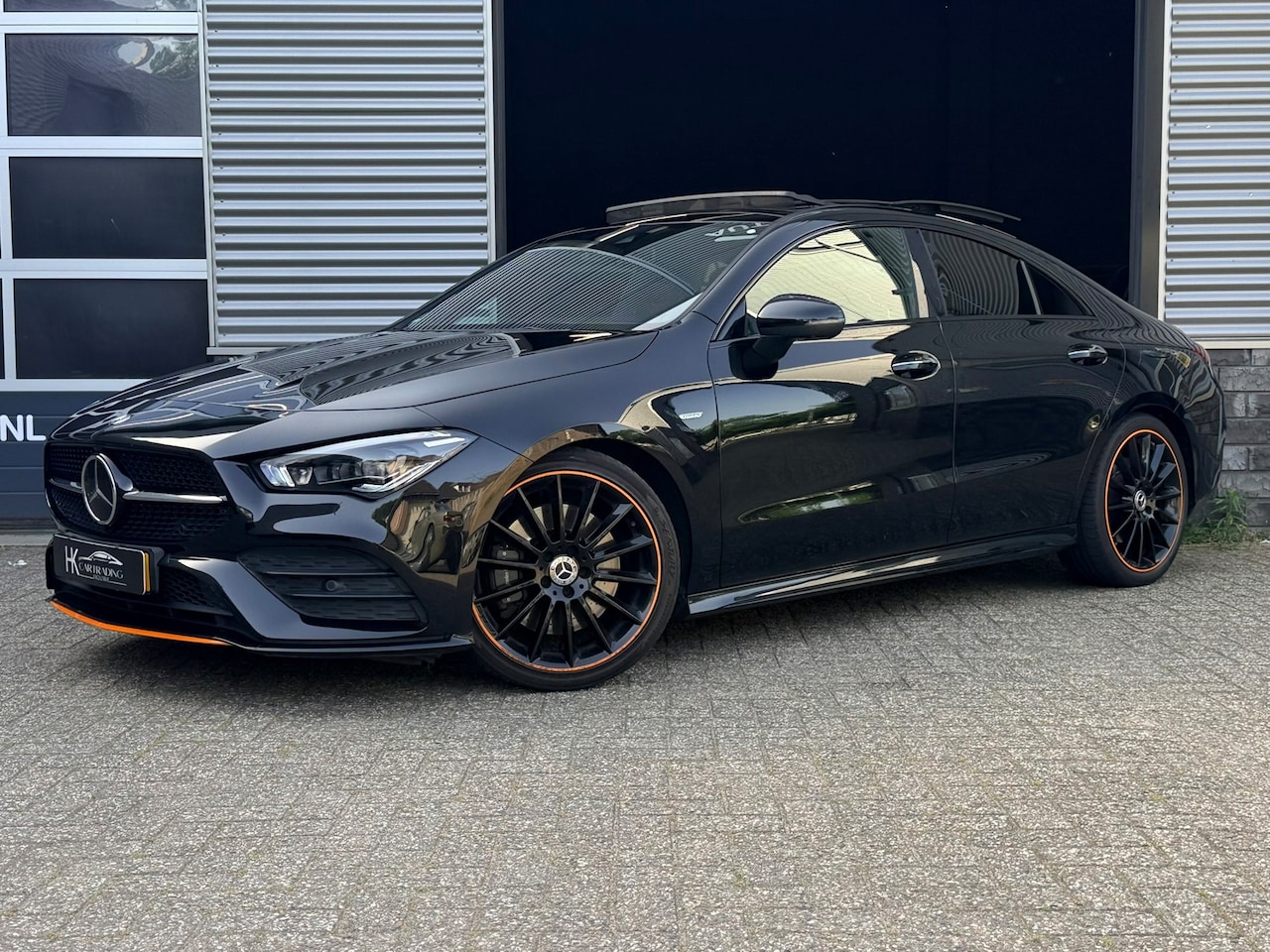 Mercedes-Benz CLA-Klasse - 200 AMG|PANO|KEYLESS|EDITION1|SFEER|CAMERA - AutoWereld.nl