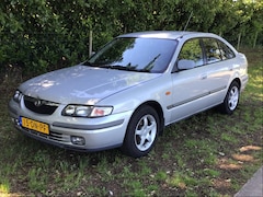 Mazda 626 - 1.8i GLX youngtimer airco trekhaak