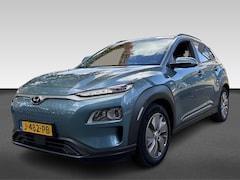 Hyundai Kona Electric - EV Fashion 64 kWh | Unieke kmstand | Achteruitrijcamera | Airco (automatisch) | Apple Carp