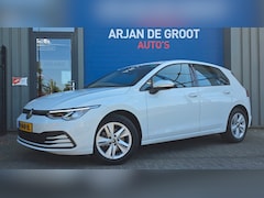 Volkswagen Golf - 1.0 eTSI ACC Carplay® Sfeer Clima Trekhaak Pdc V+A