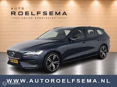 Volvo V60 - 2.0 B3 Momentum Business | Lederen Bekleding | Adaptieve Cruise Control | Trekhaak | 19” V
