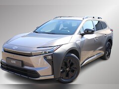 Toyota bZ4X Touring - Dynamic Limited 2WD 75 kWh, € 3.000 inruilvoordeel, Stoel -, Stuur verwarming, Warmtepomp,