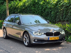 BMW 3-serie Touring - 320i High Executive Panorama HUD CarPlay 360 camera 320i High Executive