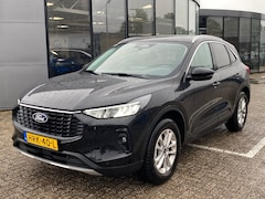 Ford Kuga - 2.5 PHEV Titanium | Trekhaak | Camera | Apple Carplay | Navigatie