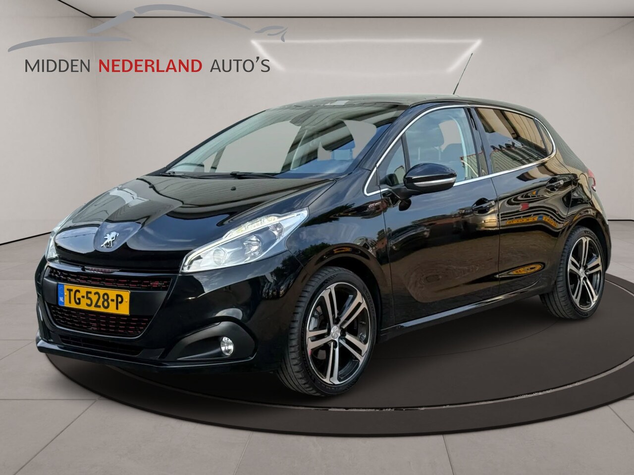 Peugeot 208 - 1.2 PureTech GT-line * NIEUWE MOTOR * PANORAMA DAK * CAR PLAY * - AutoWereld.nl
