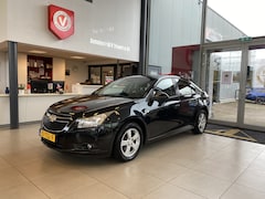 Chevrolet Cruze - 1.6 LS, Airco, Cruisecontrol, Elektrischpakket, Achteruitrijsensoren, Radio-Cd/Mp 3 Speler