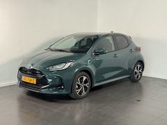 Toyota Yaris - 1.5 Hybrid 115 Dynamic | Comfort Pack | Stoel/Stuur/Voorruitverwarming | BSM | Parkeersens