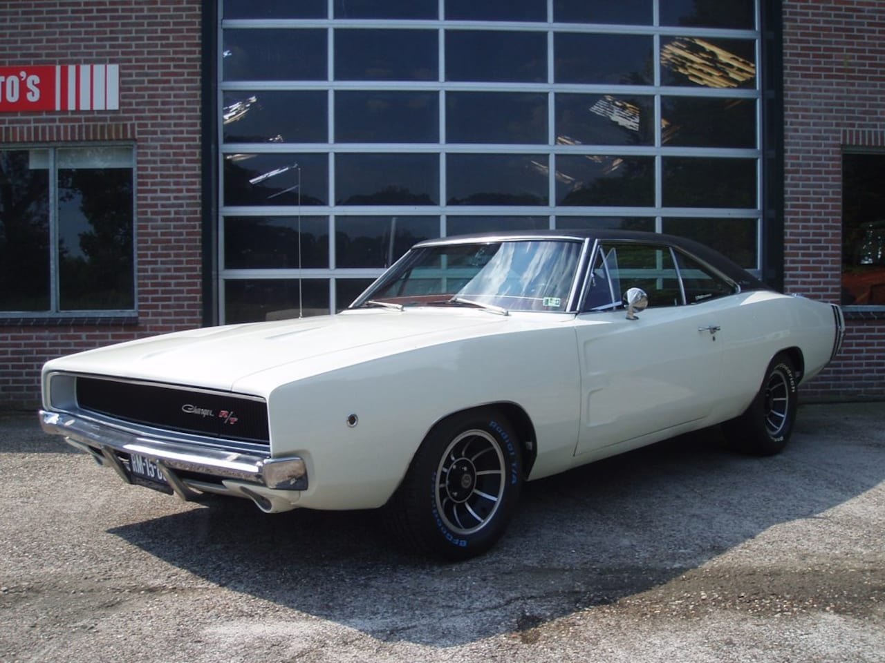 Dodge Charger - Big Block Automaat. NL-Kenteken. Vector velgen. Mooie nette auto. - AutoWereld.nl