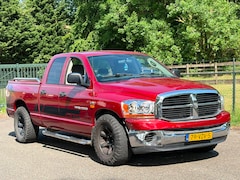 Dodge Ram 1500 - GRIJS KENTEKEN / TREKHAAK / LPG /