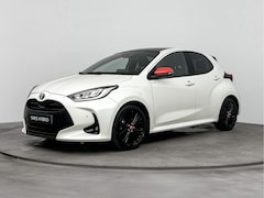 Toyota Yaris - 1.5 Hybrid Executive Sport | Panodak | JBL | Parkeersensoren V+A | Stoelverwarming |