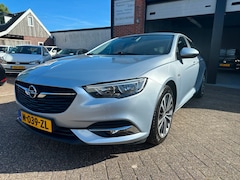 Opel Insignia Grand Sport - 1.5 Turbo Innovation AUTOMAAT-AIRCO-NAVI-CRUISE-MET MAAR 61 DKM