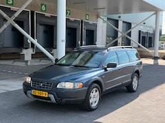 Volvo XC70 - 2.5 TURBO AUTOMAAT LEDER/CLIMA/CRUISE VELE OPTIES