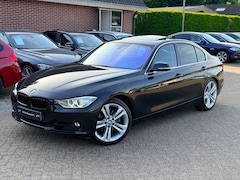 BMW 3-serie - 328i Executive Sport|Ketting vervangen|Cruise control|Flippers|Dakje|Airco|Navigatie|19 in